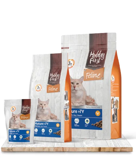 Hobbyfirst Feline Mature kip 4,5kg
